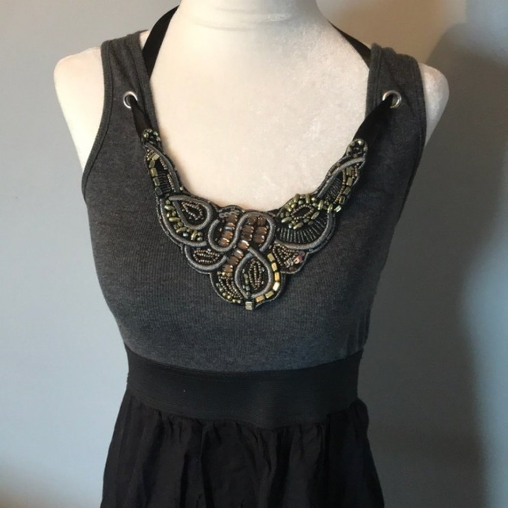 Bib necklace embellished cotton dress